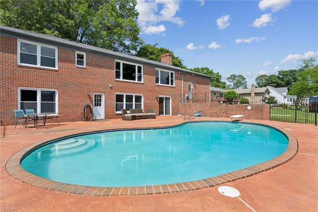 611 Windemere Rd, Newport News, VA 23602 - view of pool featuring fence, a patio, and outdoor lounge area