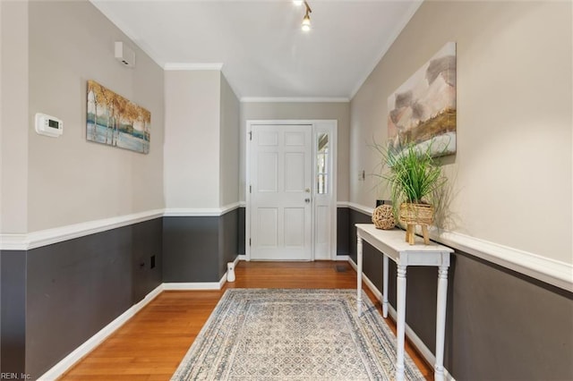 611 Windemere Rd, Newport News, VA 23602 - entryway featuring wood finished floors, ornamental molding, and baseboards