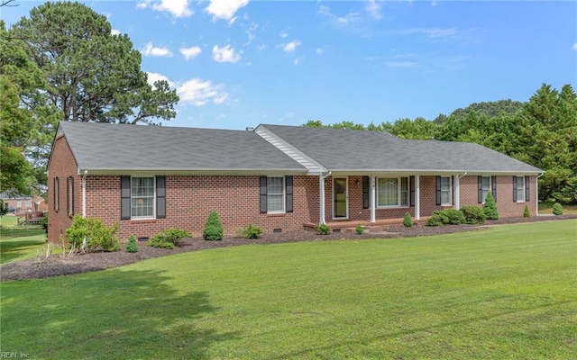 136 Crescent Dr, Franklin, VA 23851 - ranch-style house featuring a front yard, brick siding, and crawl space
