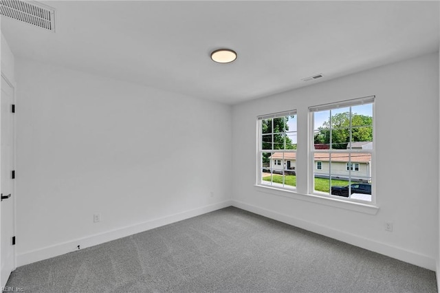 20 Kimberly Ave, Hampton, VA 23663 - carpeted spare room with baseboards