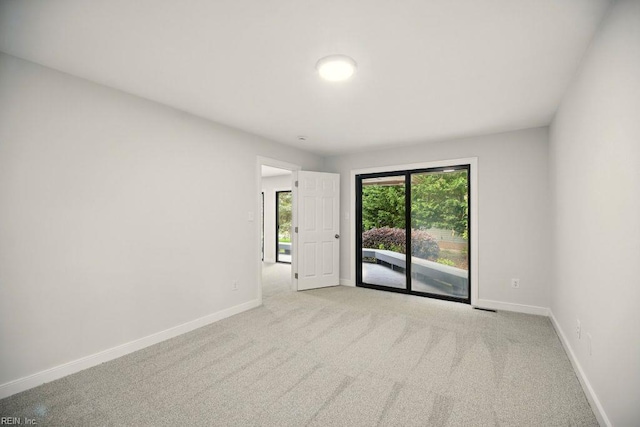 38 Yeardleys Grant, Williamsburg, VA 23185 - carpeted empty room featuring baseboards