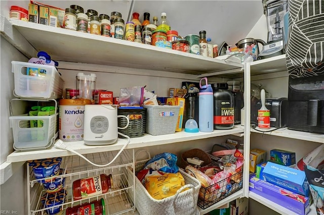 3121 Amador Dr, Virginia Beach, VA 23456 - view of pantry