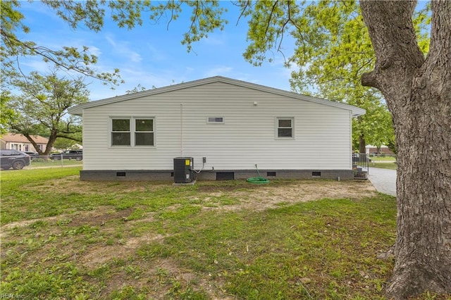 3105 Hillburn Dr, Chesapeake, VA 23323 - back of house featuring crawl space and central AC unit