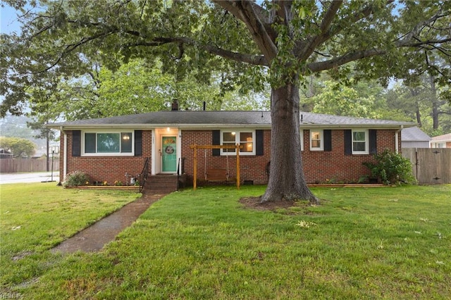 single story home with brick siding and entry steps