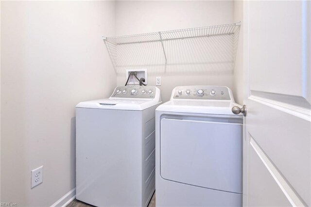 307 Lorraine Dr, Williamsburg, VA 23185 - laundry area featuring washer and clothes dryer