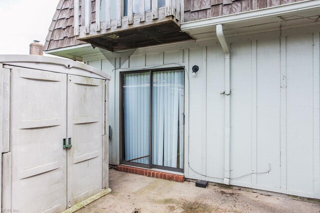 1705 Ocean Bay Dr, Virginia Beach, VA 23454 - view of entrance to property