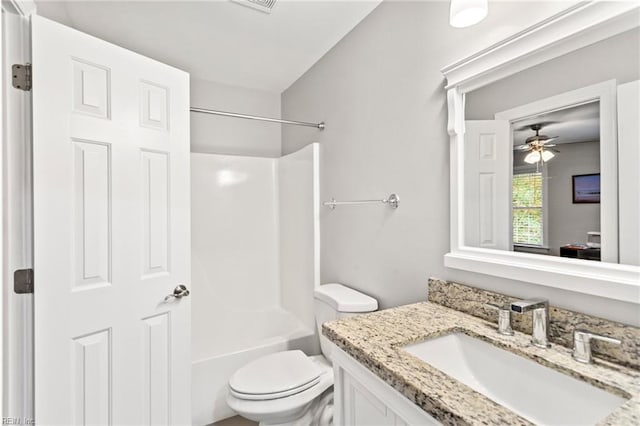 527 Lakeshead Dr, Williamsburg, VA 23185 - full bath featuring toilet, vanity, and washtub / shower combination