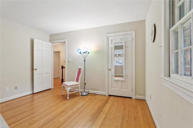 122 Archer Rd, Newport News, VA 23606 - entryway featuring light wood-style floors and baseboards