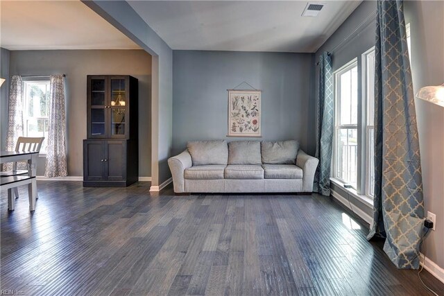20 Pickins Dr, Poquoson, VA 23662 - living area featuring healthy amount of natural light, dark wood-style flooring, and baseboards