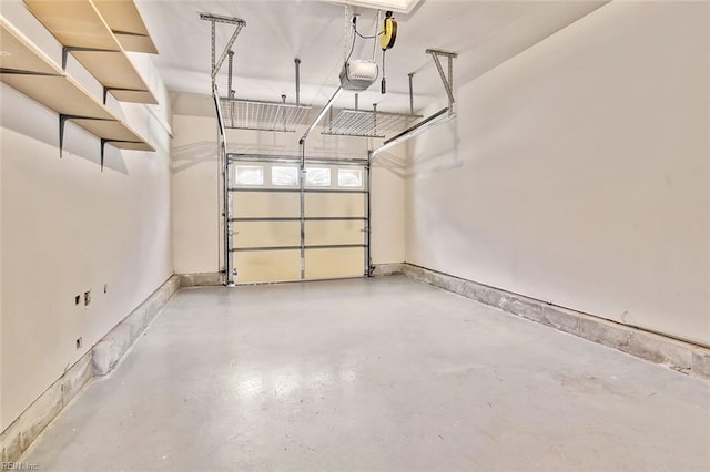 810 Erskine St, Hampton, VA 23666 - garage with a garage door opener