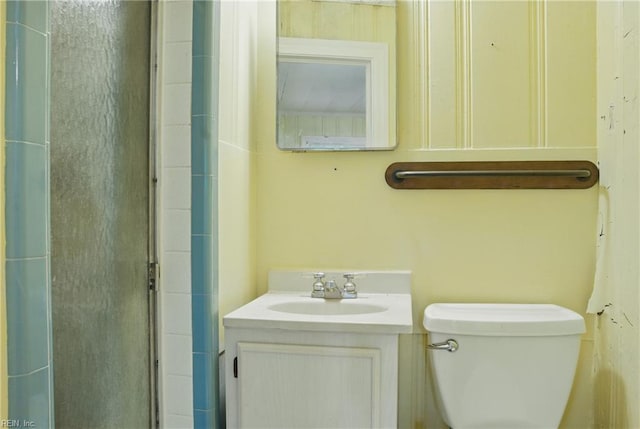 116 Sycamore Rd, Franklin, VA 23851 - full bathroom with toilet, vanity, and a shower