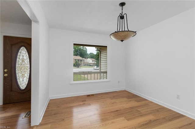 25 Hunter Trce, Hampton, VA 23669 - entryway with light wood-type flooring and baseboards