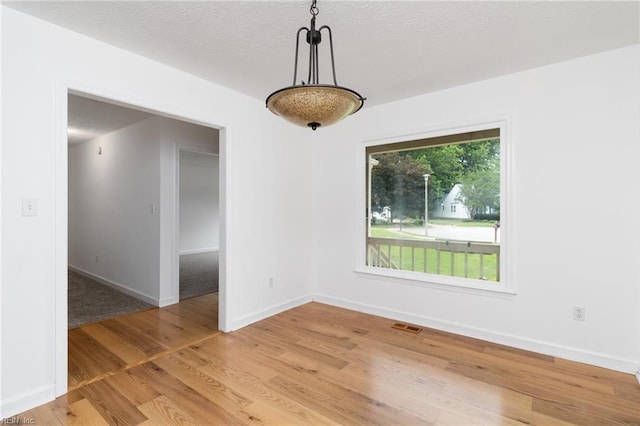 25 Hunter Trce, Hampton, VA 23669 - spare room with light wood-style floors and baseboards