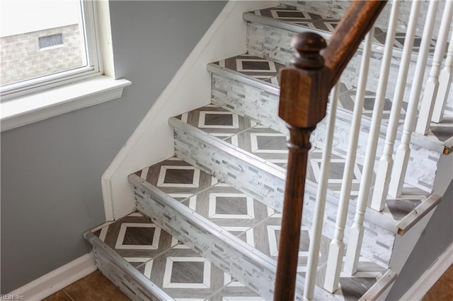 1060 Fairgrounds Ln, Suffolk, VA 23434 - stairway featuring baseboards