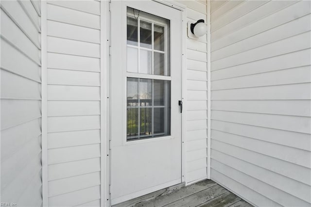 view of doorway to property