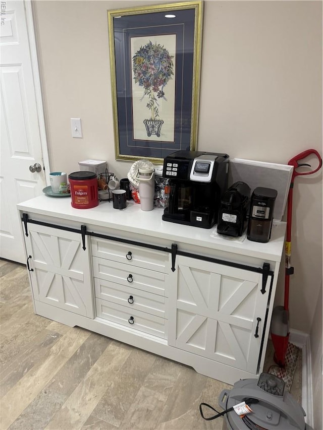 4705 Kempsville Green Parkway, Virginia Beach, VA 23462 - view of bar area