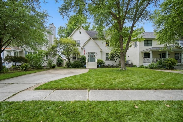 411 Rhode Island Ave, Norfolk, VA 23508 - view of front of house with a front yard