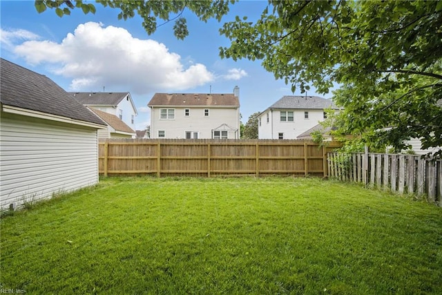 411 Rhode Island Ave, Norfolk, VA 23508 - view of yard featuring a residential view