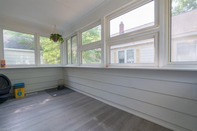 310 Manteo Ave, Hampton, VA 23661 - view of unfurnished sunroom
