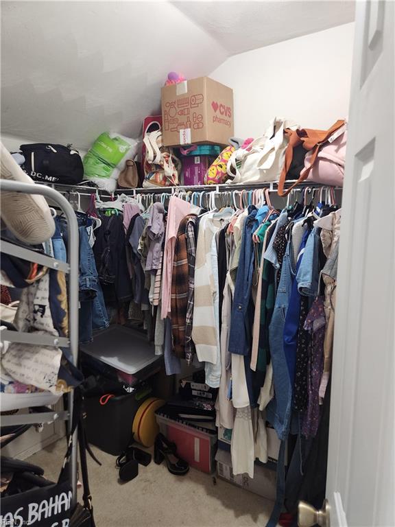 515 Burton St, Hampton, VA 23666 - spacious closet featuring carpet and lofted ceiling