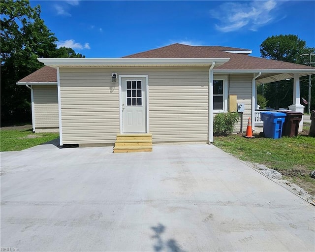 208 George Washington Hwy N, Chesapeake, VA 23323 - rear view of property featuring entry steps and a shingled roof