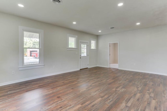 208 George Washington Hwy N, Chesapeake, VA 23323 - empty room featuring dark wood-type flooring, baseboards, and recessed lighting