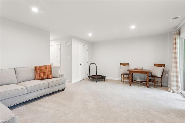 109 Big Woods Dr, Poquoson, VA 23662 - living area featuring light carpet, recessed lighting, and baseboards