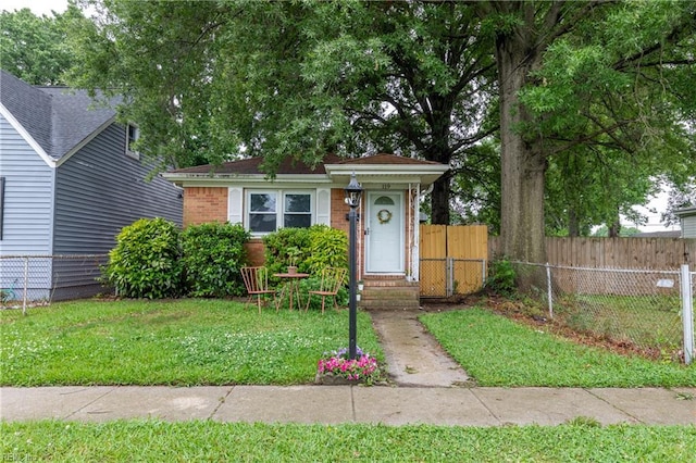 119 Glendale Ave, Norfolk, VA 23505 - view of front of house with brick siding and entry steps
