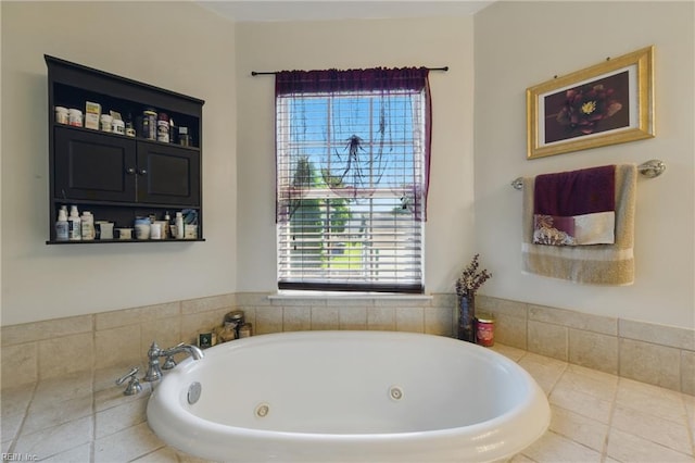 6701 Burbage Landing Cir, Suffolk, VA 23435 - bathroom with a whirlpool tub and plenty of natural light