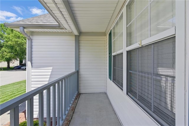 6701 Burbage Landing Cir, Suffolk, VA 23435 - view of balcony