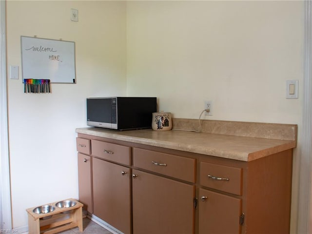 830 Burton St, Hampton, VA 23666 - kitchen featuring light countertops