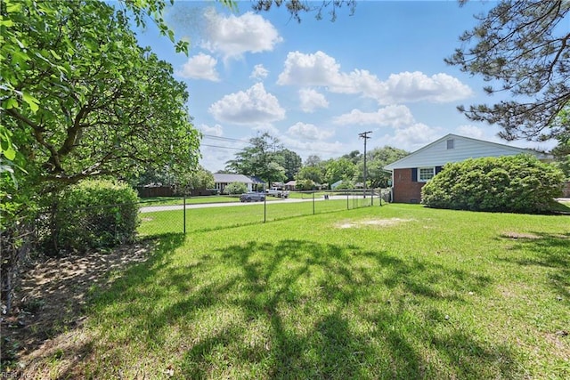 12 Carriage Ln, Newport News, VA 23606 - view of yard