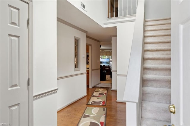 114 Gnarled Oak Ln, Yorktown, VA 23692 - foyer featuring wood finished floors and ornamental molding