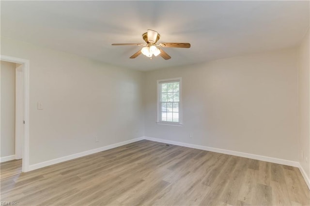 2509 Quail Ridge Ct, Chesapeake, VA 23321 - spare room featuring ceiling fan, light wood finished floors, and baseboards