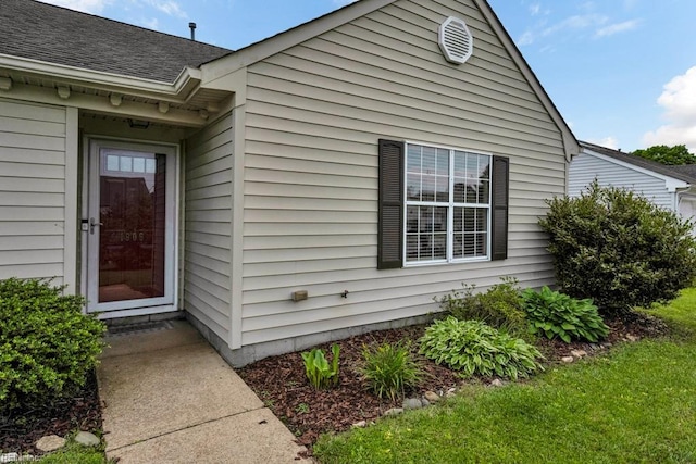 1909 Falling Sun Cir, Virginia Beach, VA 23454 - entrance to property with roof with shingles