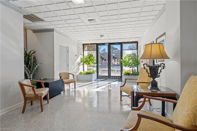 7320 Glenroie Ave Unit 8E, Norfolk, VA 23505 - lobby featuring expansive windows