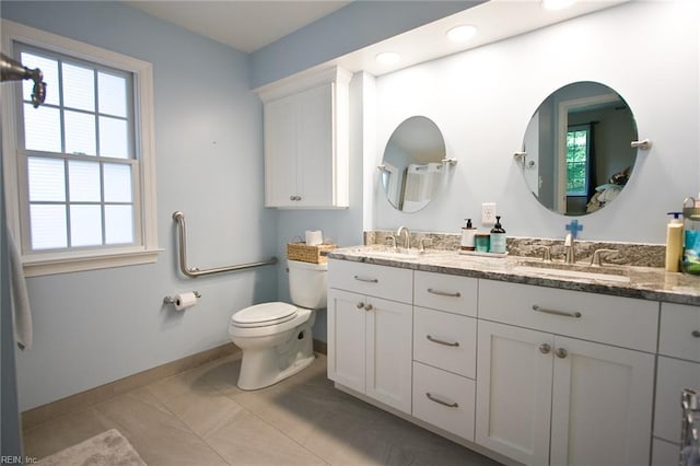 2933 Crossings Dr, Chesapeake, VA 23321 - full bathroom with toilet, plenty of natural light, baseboards, and recessed lighting