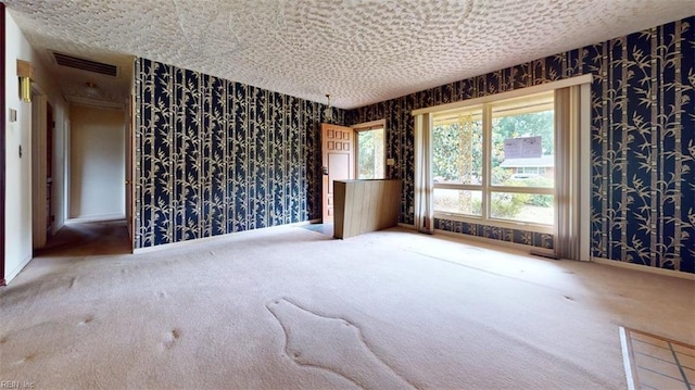 1030 Mary Peake Blvd, Hampton, VA 23666 - unfurnished room featuring wallpapered walls, carpet flooring, and baseboards