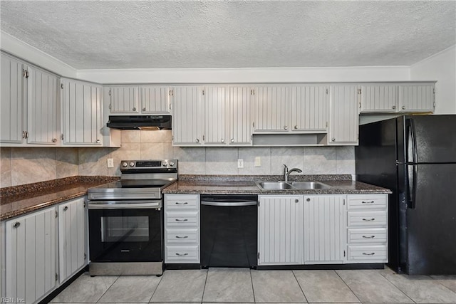 3813 Honeytree Ln, Virginia Beach, VA 23452 - kitchen with black appliances, under cabinet range hood, a sink, a textured ceiling, and light tile patterned floors