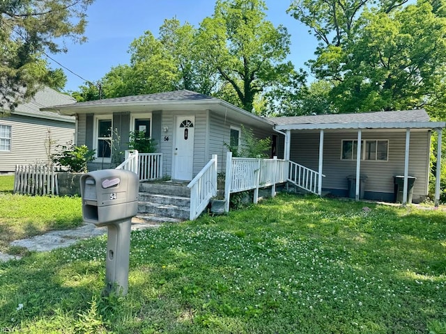 54 W Virginia Ave, Hampton, VA 23663 - view of front facade with a front lawn