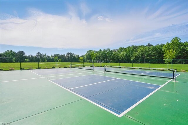 1028 Egret Ln, Suffolk, VA 23434 - view of tennis court