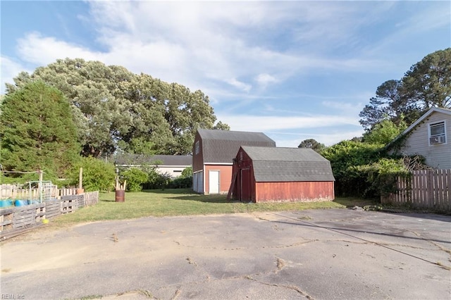101 Stadium Dr, Chesapeake, VA 23322 - view of barn