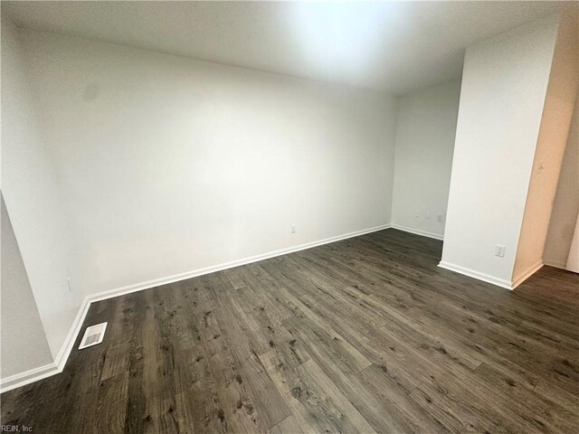 9 King George Quay Quay, Chesapeake, VA 23325 - spare room featuring dark wood-style floors and baseboards