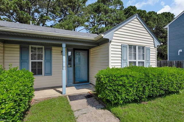 1096 Valencia Ct, Virginia Beach, VA 23454 - property entrance with covered porch and fence