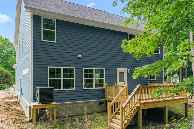 107 Wheeley Cir, Yorktown, VA 23693 - back of property with a deck and central AC