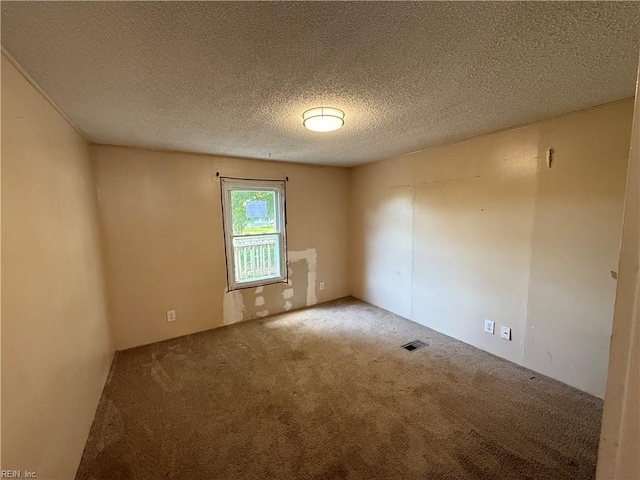 1224 Old Clubhouse Rd, Virginia Beach, VA 23453 - unfurnished room featuring carpet flooring and a textured ceiling