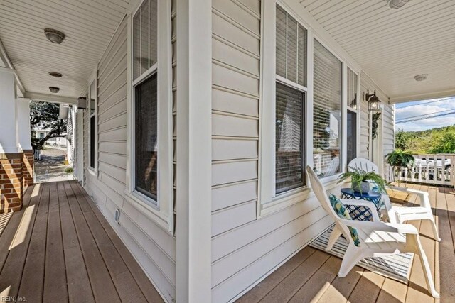 2512 E Ocean View Ave Unit A, Norfolk, VA 23518 - view of porch