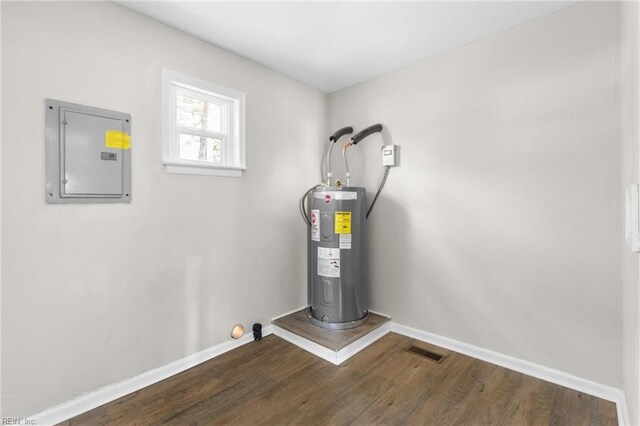 910 Truman Rd, Suffolk, VA 23434 - utilities with electric panel and water heater