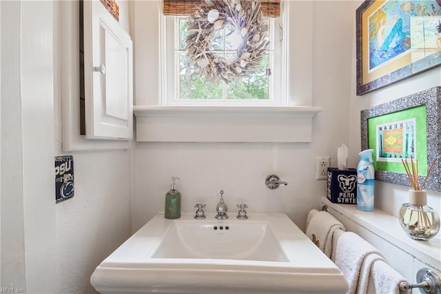 7320 Shirland Ave, Norfolk, VA 23505 - bathroom featuring a sink