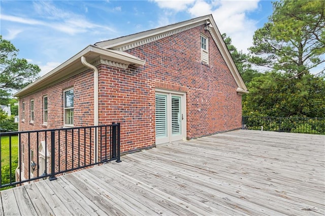 7320 Shirland Ave, Norfolk, VA 23505 - view of wooden terrace